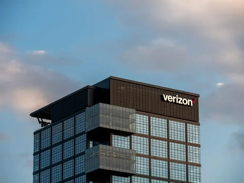verizon,Verizon outage August 2025,Verizon software issue outage,Verizon outage news August 2025,Verizon outage user reports August 2025